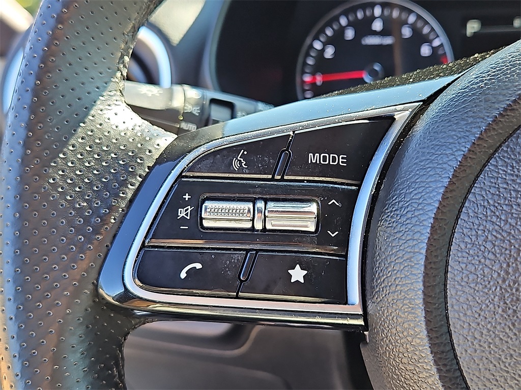 2023 Kia Forte GT-Line photo 22
