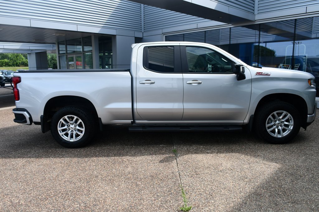 2022 Chevrolet Silverado 1500 RST photo 9