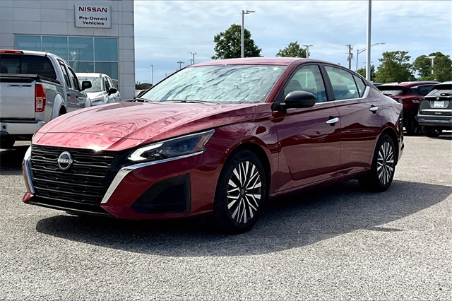 2025 Nissan Altima 2.5 SV photo 2