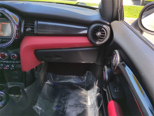 2015 Mini Cooper Hardtop Base photo 13