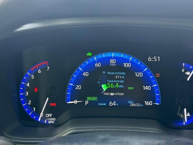 2021 Toyota Corolla Hybrid LE photo 20