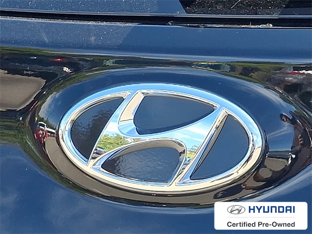 2022 Hyundai Kona SEL photo 24
