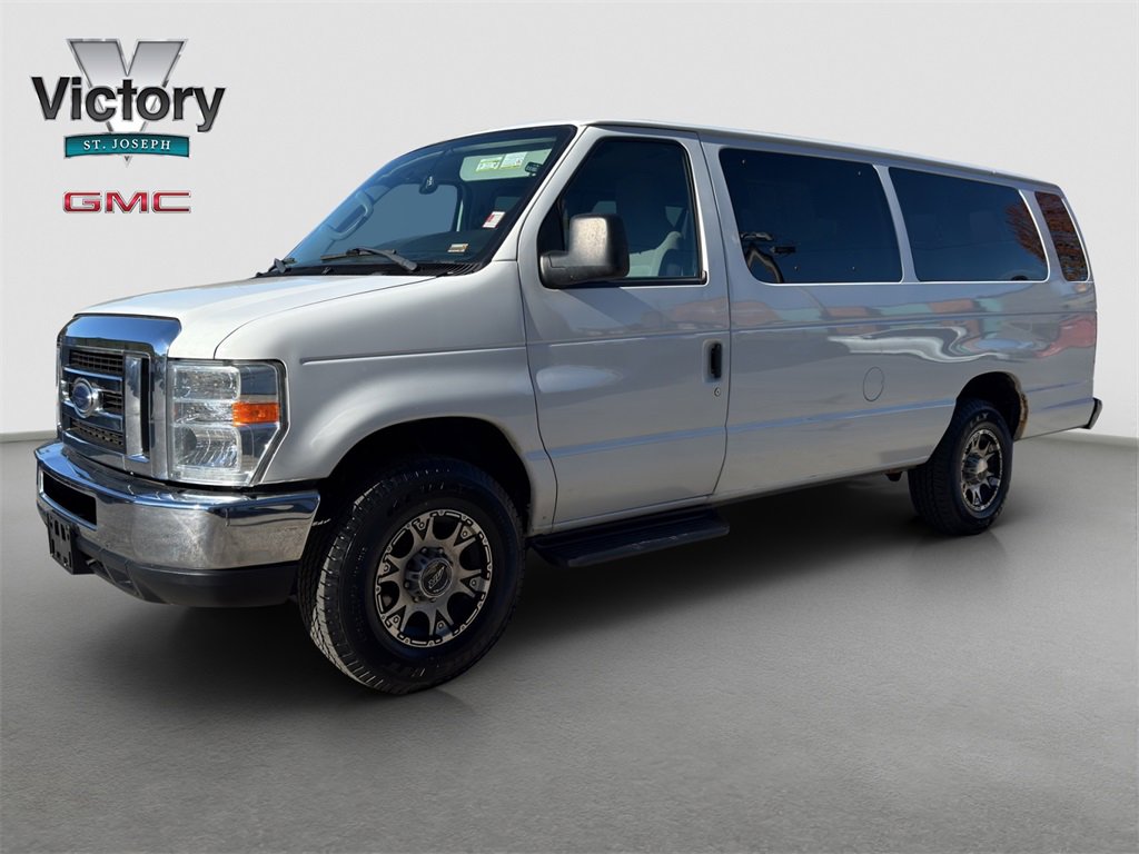 2012 Ford E-350 photo 4
