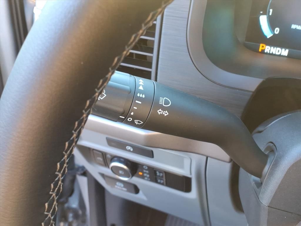 2025 FORD F-150 - Image 18