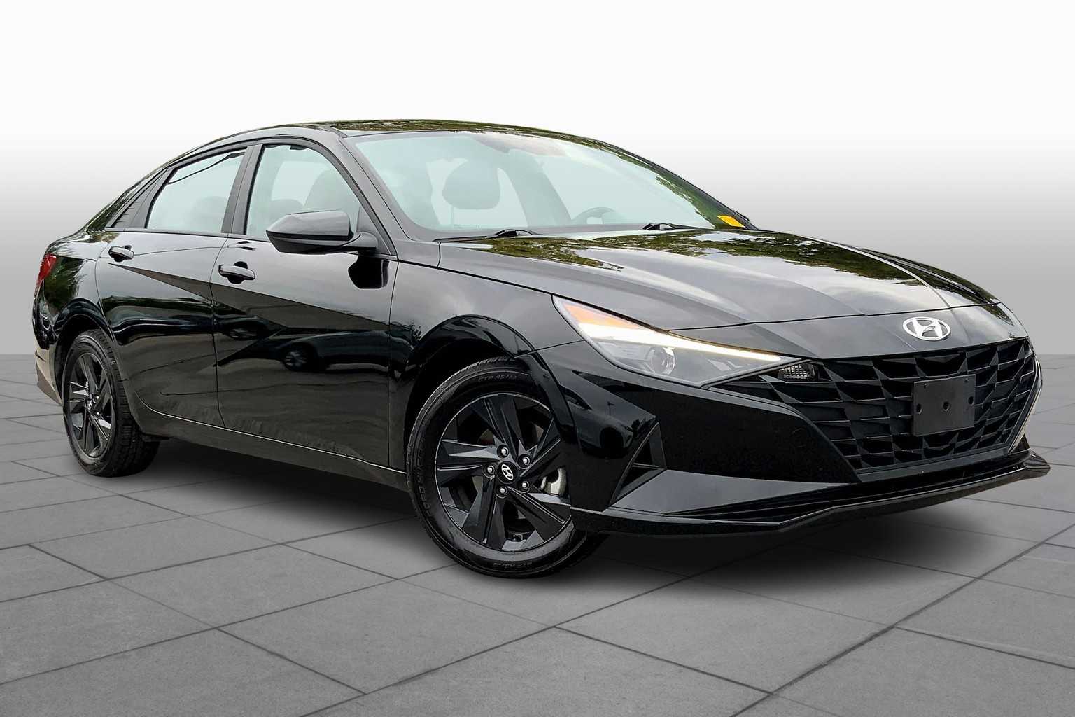 Used 2023 Hyundai Elantra SEL with VIN KMHLM4AG6PU397068 for sale in Kansas City