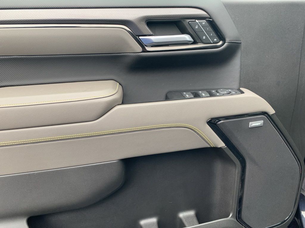 2022 Chevrolet Silverado 1500 ZR2 photo 12