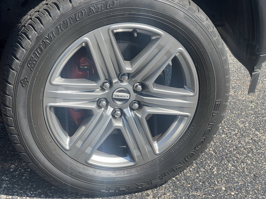 2018 Ford F-150 Lariat photo 14