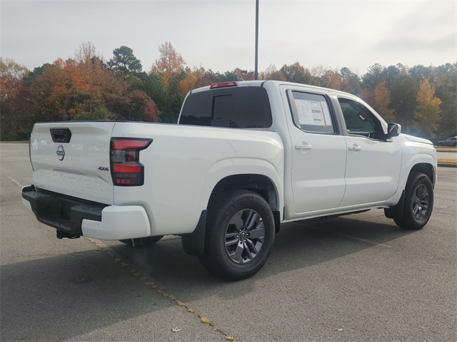 2026 Nissan Frontier Crew Cab SV photo 3