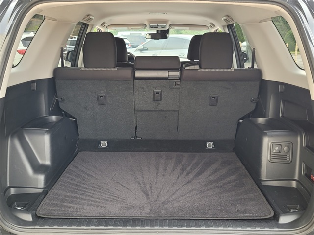 2024 Toyota 4Runner SR5 4WD photo 12