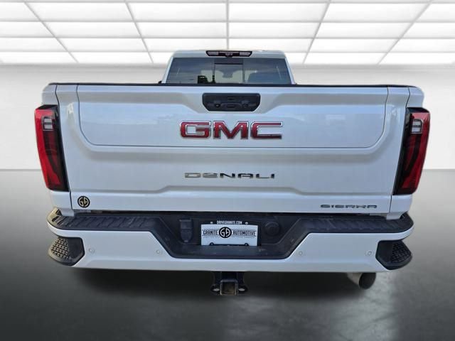 2024 Gmc Sierra 3500 HD Denali photo 4