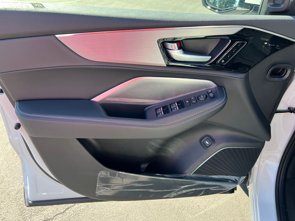 2025 Acura MDX Technology photo 11