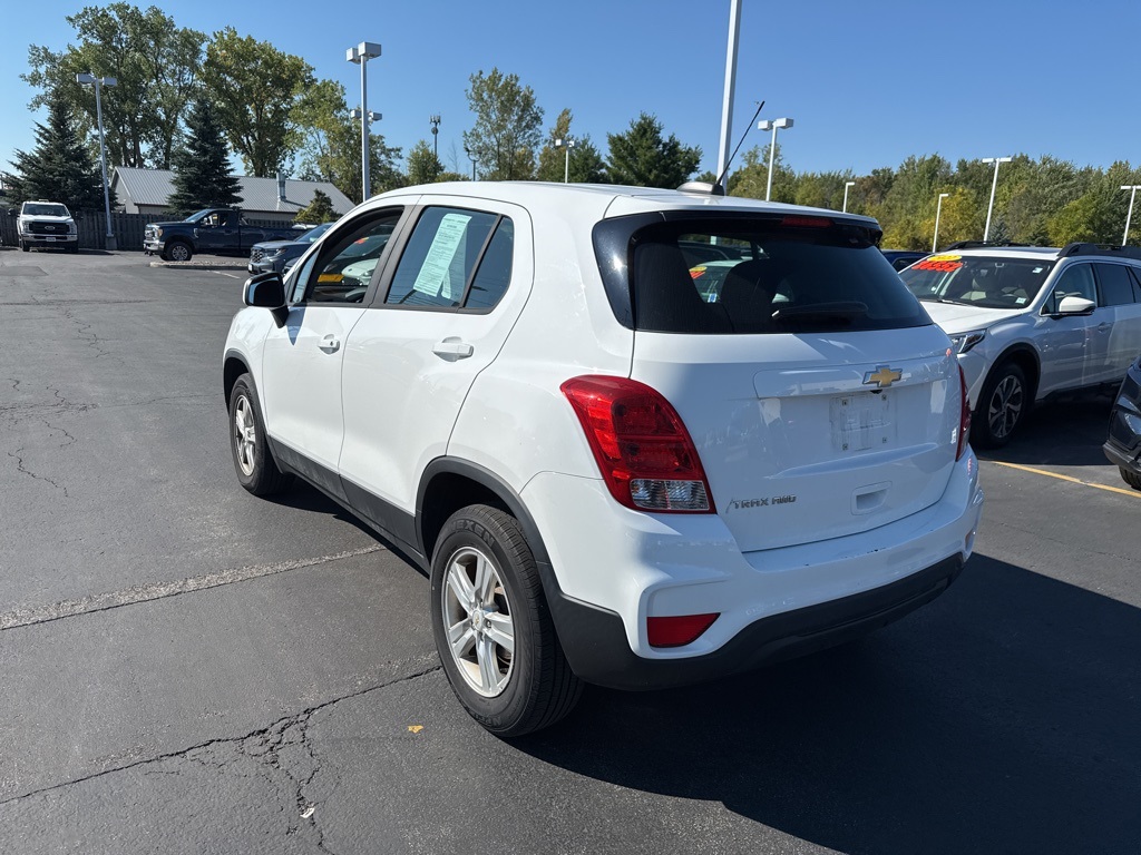 2018 Chevrolet Trax LS photo 4