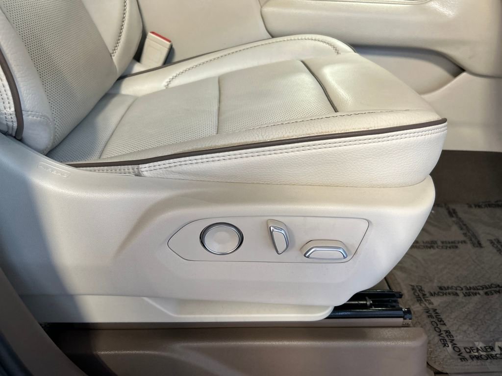 2021 Gmc Yukon Denali photo 34