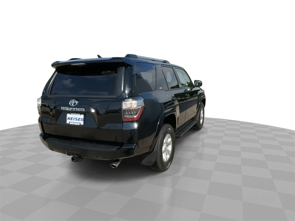 2021 Toyota 4Runner SR5 Premium photo 8