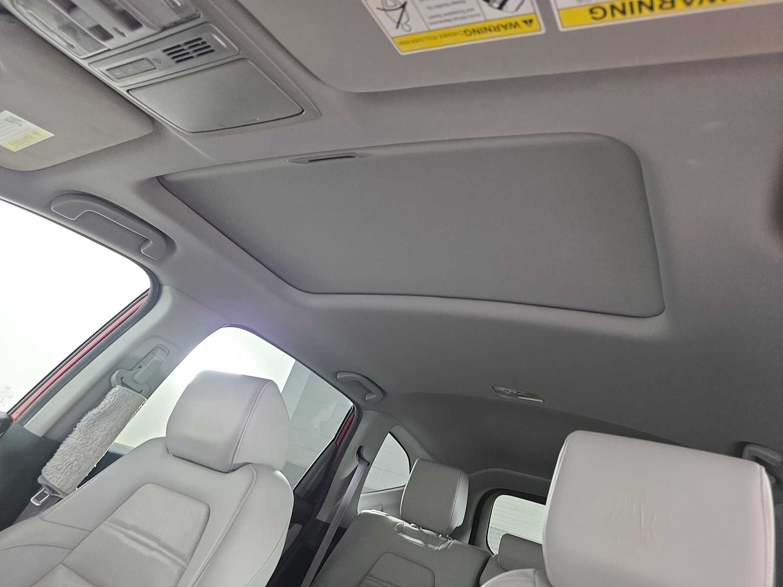 2020 Honda CR-V Hybrid Touring photo 21