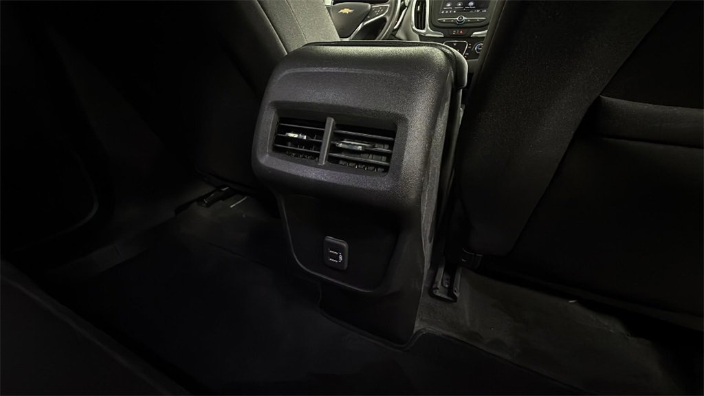2024 Chevrolet Equinox LS photo 28