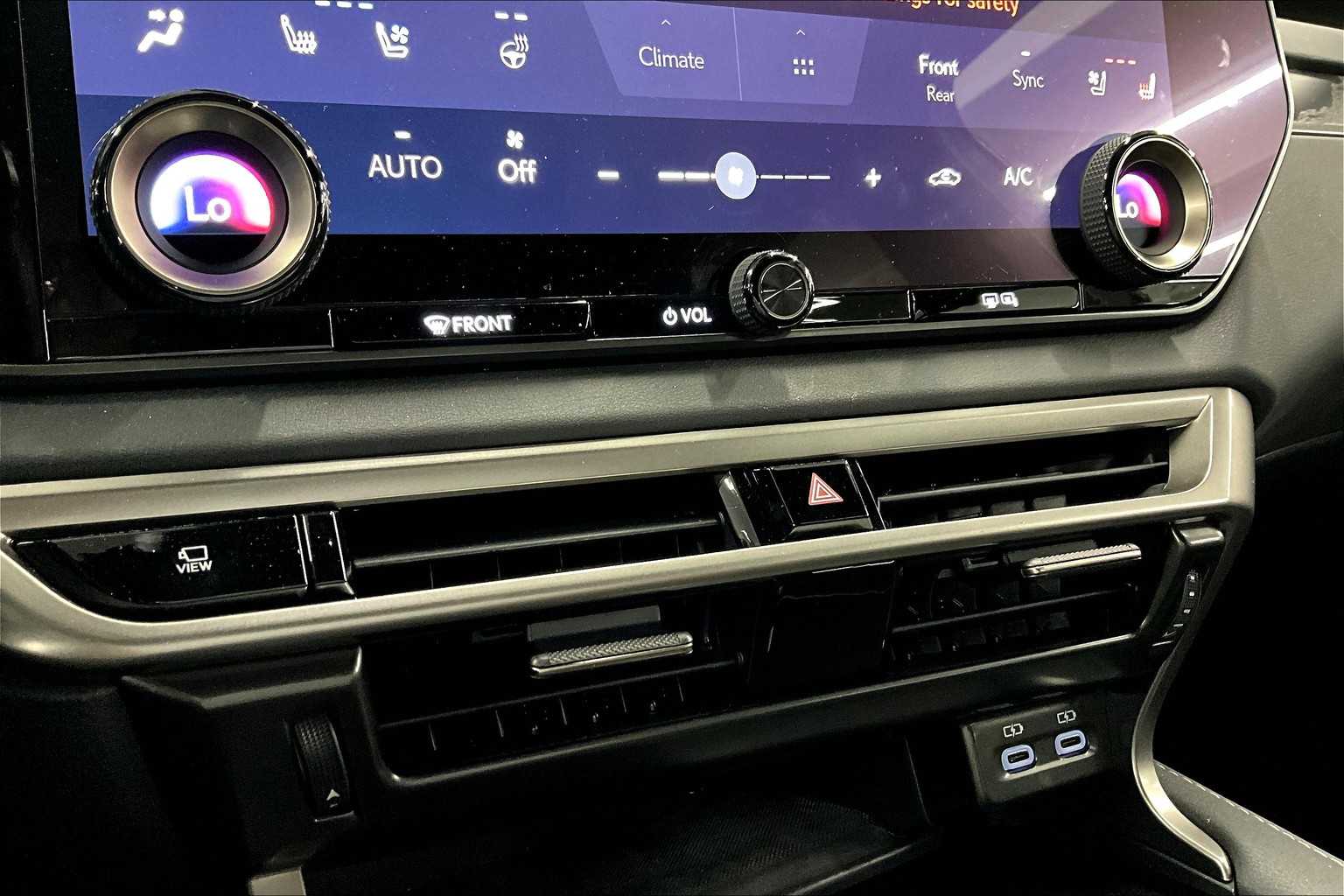 2024 Lexus RX Premium AWD photo 30