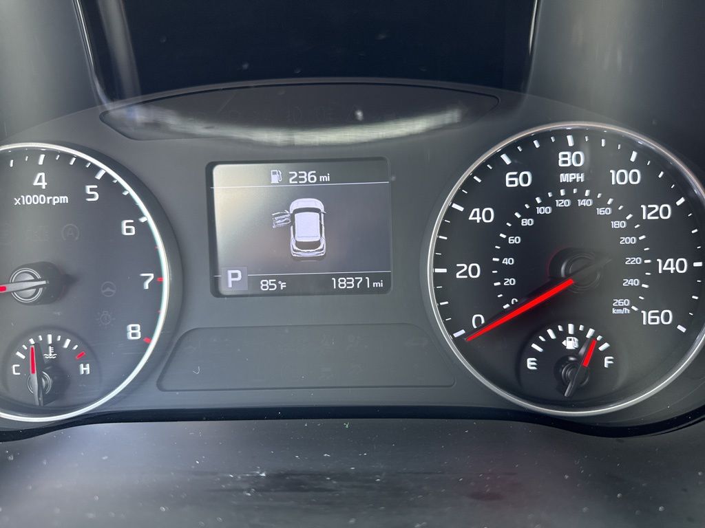 2023 Kia Seltos S photo 3