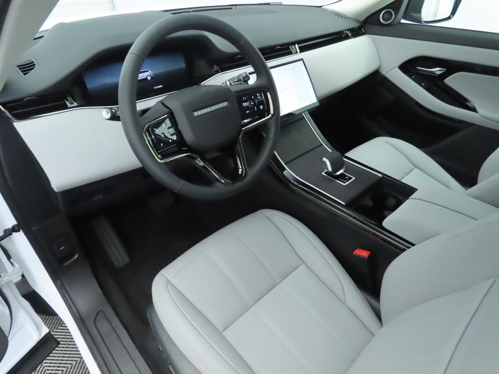 2025 Land Rover Range Rover Evoque S photo 8