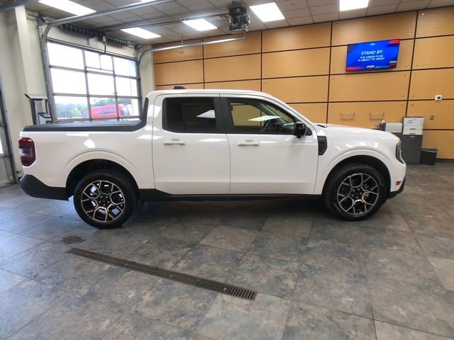 2025 Ford Maverick Lariat photo 6