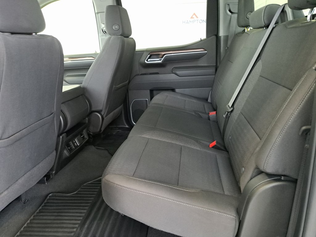 2025 Chevrolet Silverado 1500 LT photo 22