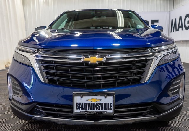 2022 Chevrolet Equinox LT photo 2