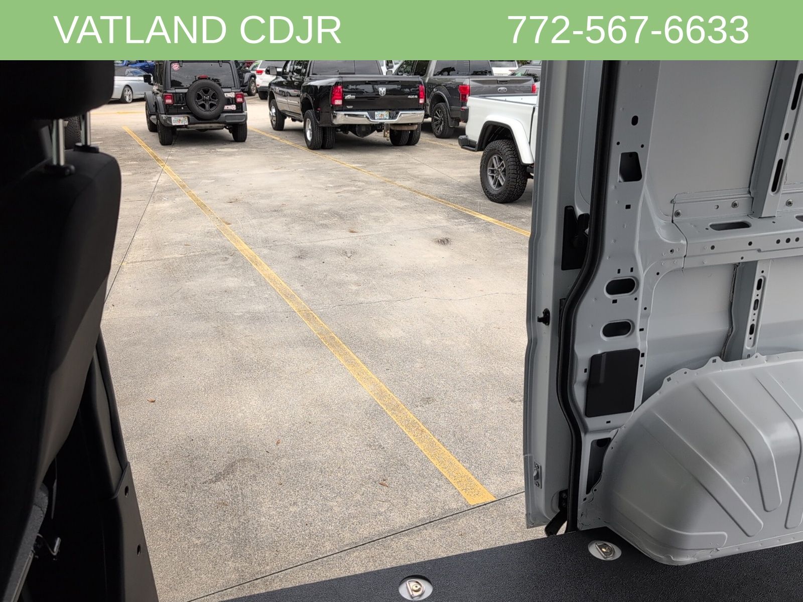 2025 Ram ProMaster 1500 photo 13