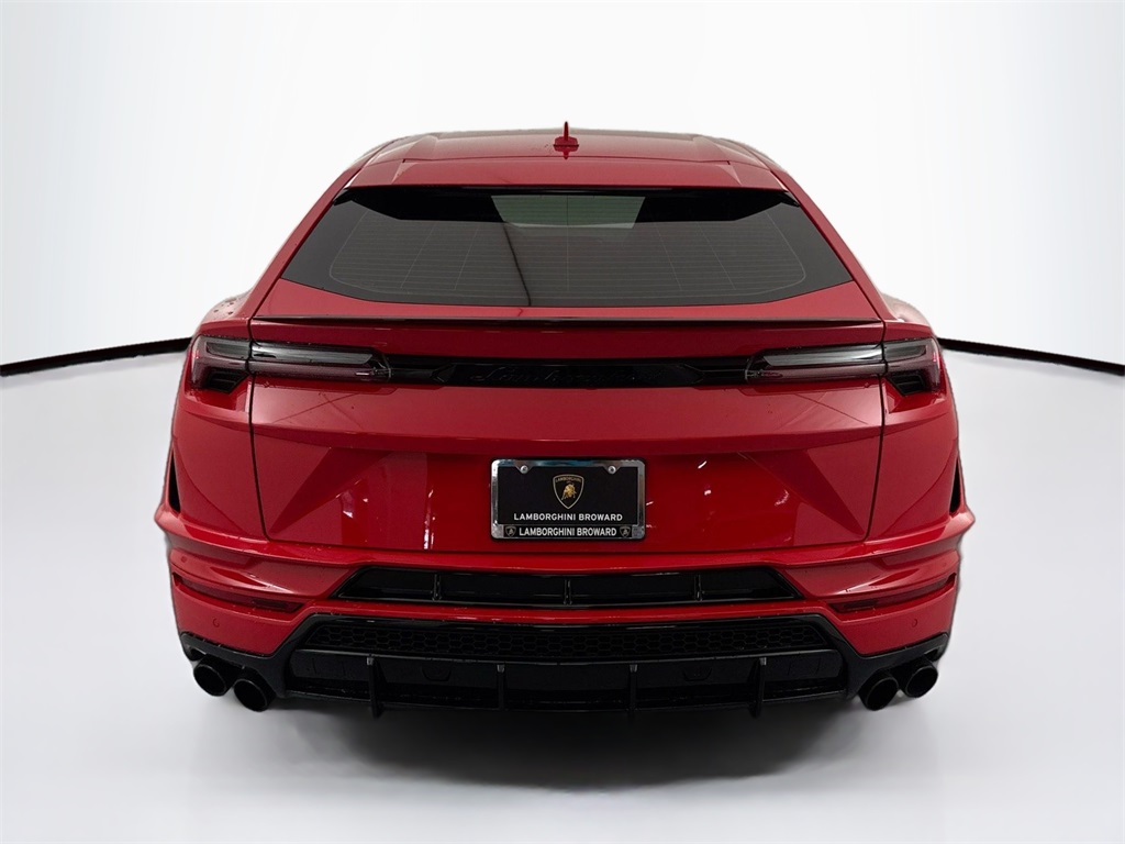 2024 Lamborghini Urus S photo 6