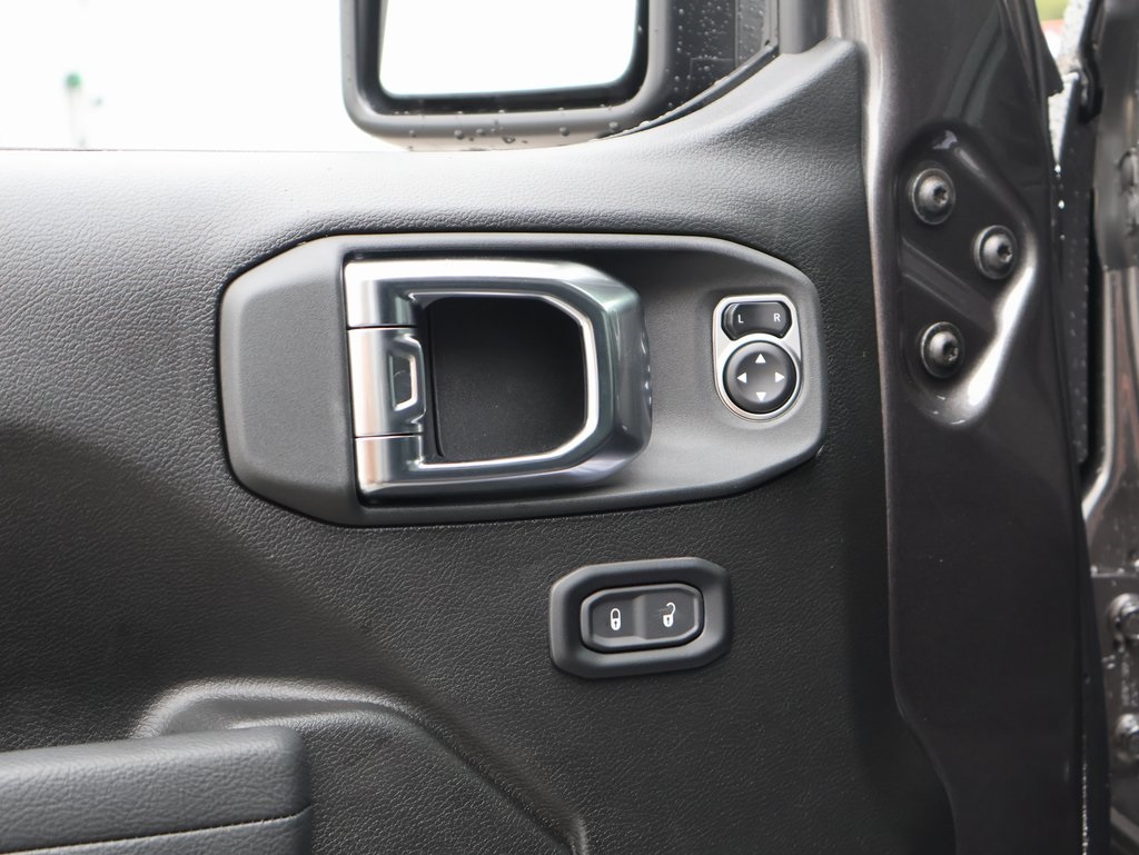 2025 Jeep Gladiator Sport S photo 19