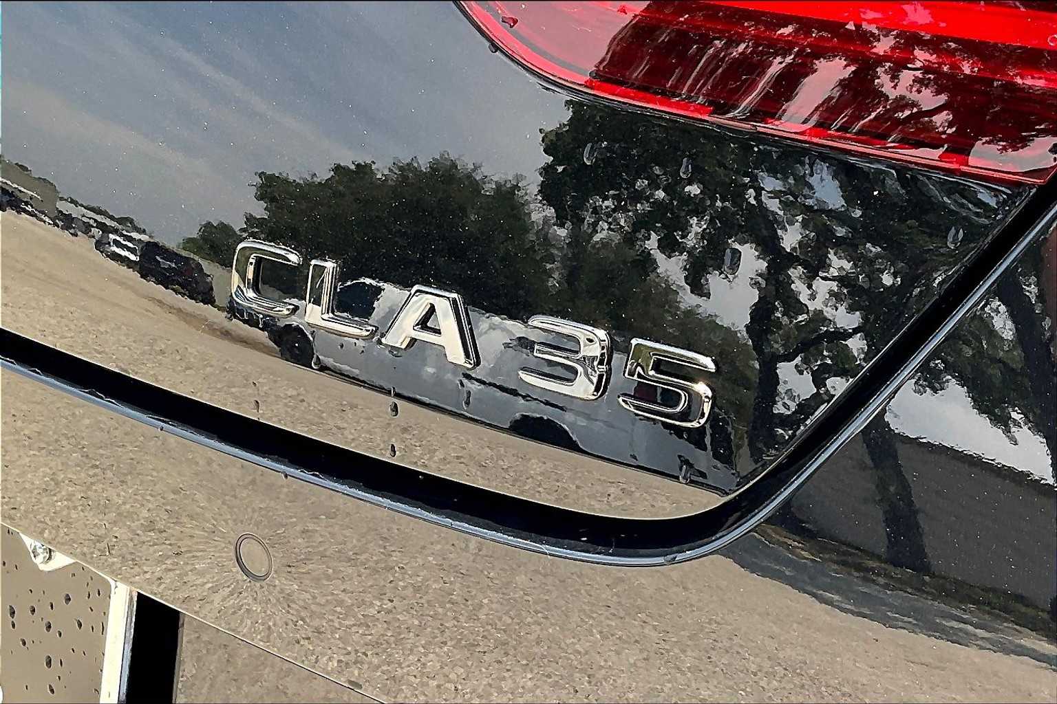 2025 Mercedes Benz CLA AMG 35 4MATIC photo 6