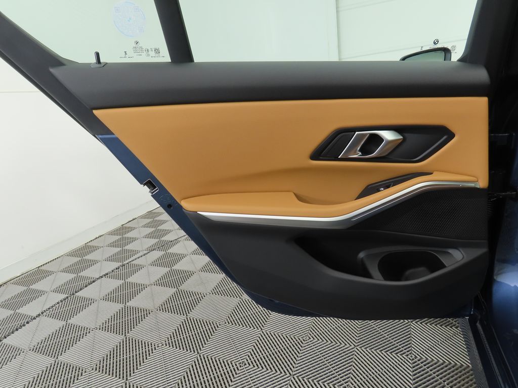 2025 Bmw 330i photo 27