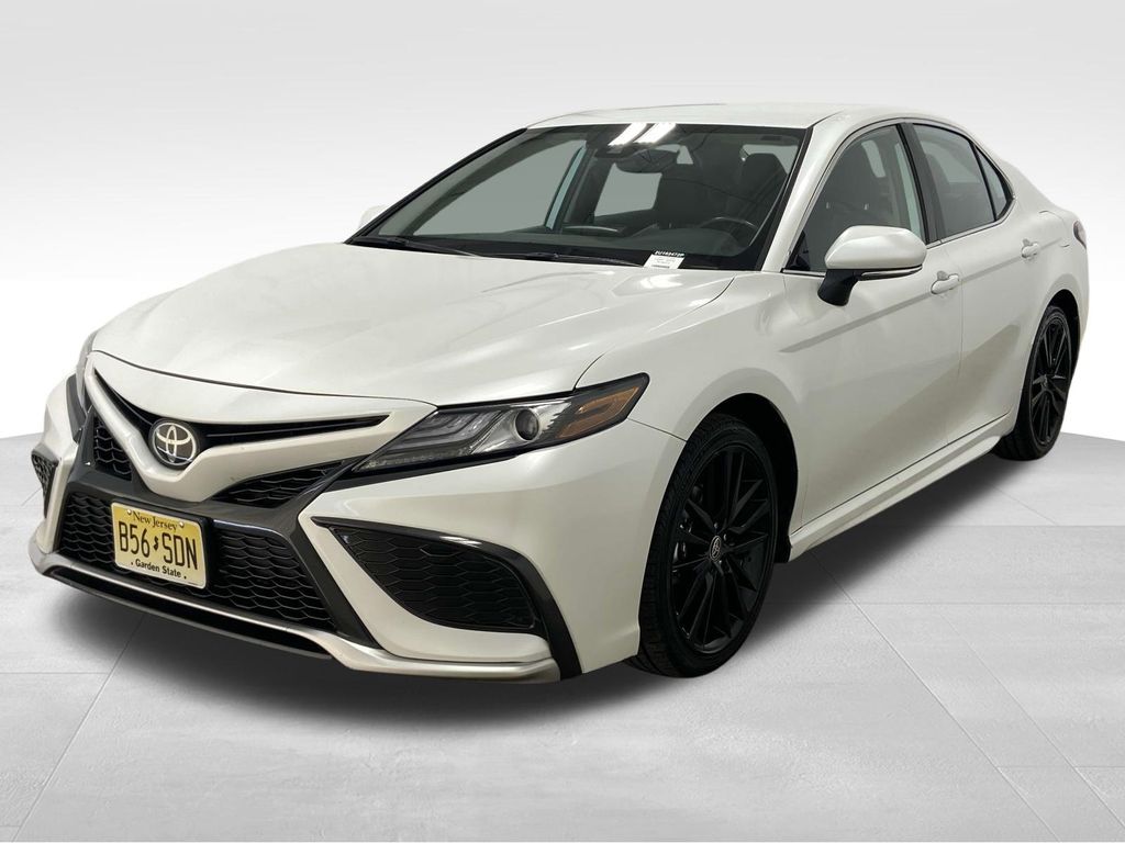 2023 Toyota Camry XSE photo 4