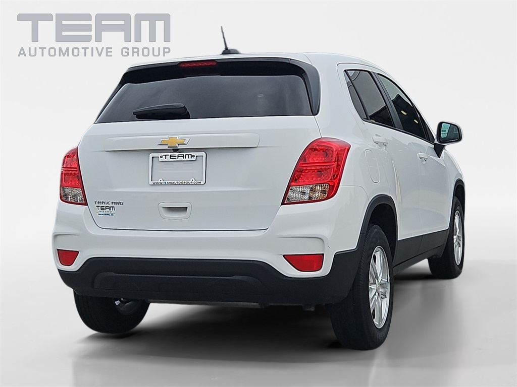 2022 Chevrolet Trax LS photo 7
