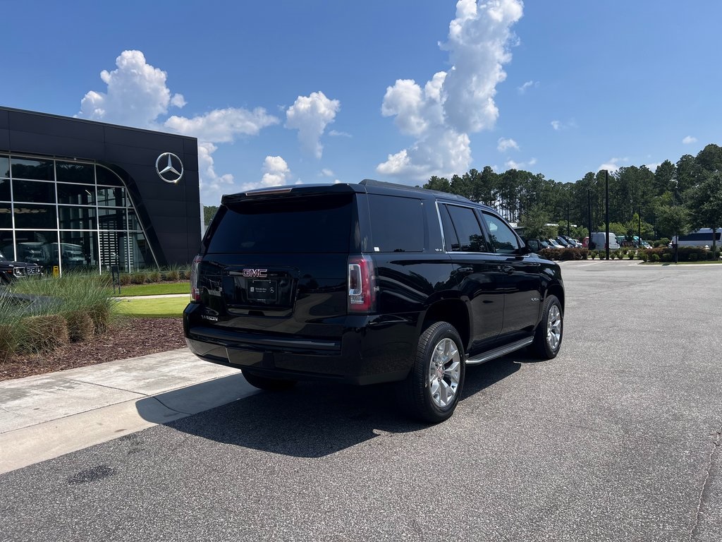 2017 Gmc Yukon SLE photo 3