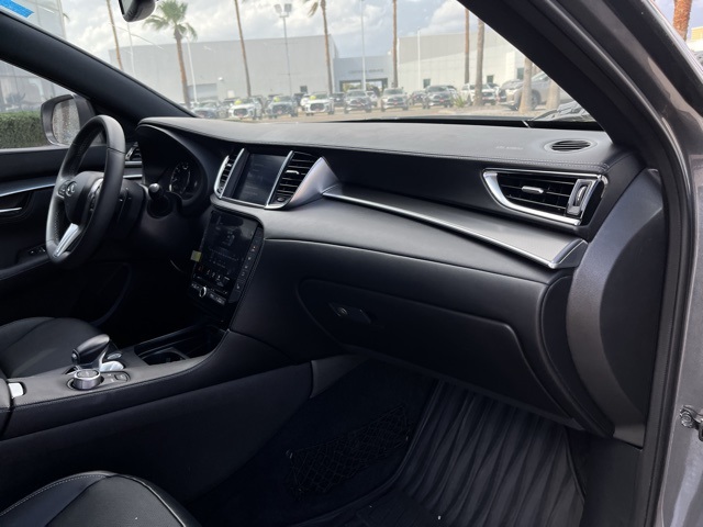 2023 Infiniti QX55 Luxe photo 21