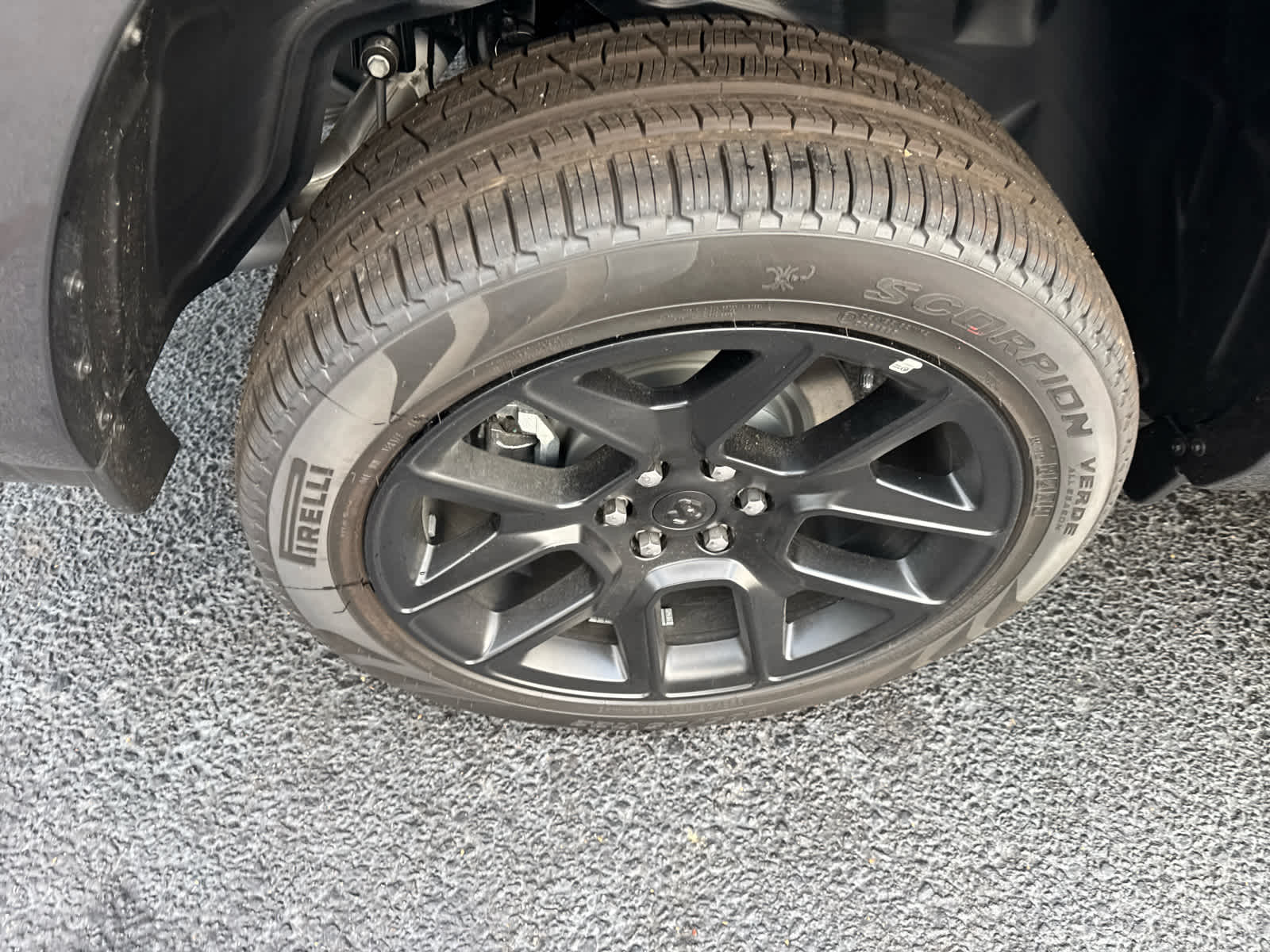 2025 Ram 1500 Laramie photo 19