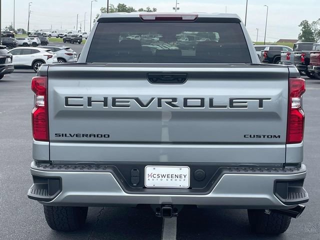 2025 Chevrolet Silverado 1500 Custom photo 4