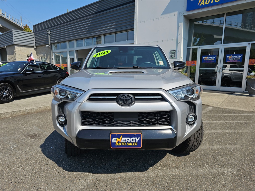2021 Toyota 4Runner SR5 photo 3