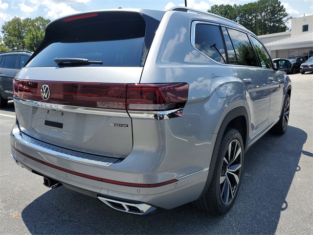 2026 Volkswagen Atlas SEL Premium R-Line photo 4