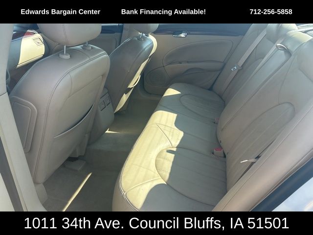 2007 Buick Lucerne CXS photo 10