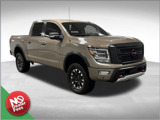 2021 Nissan Titan PRO-4X's photo
