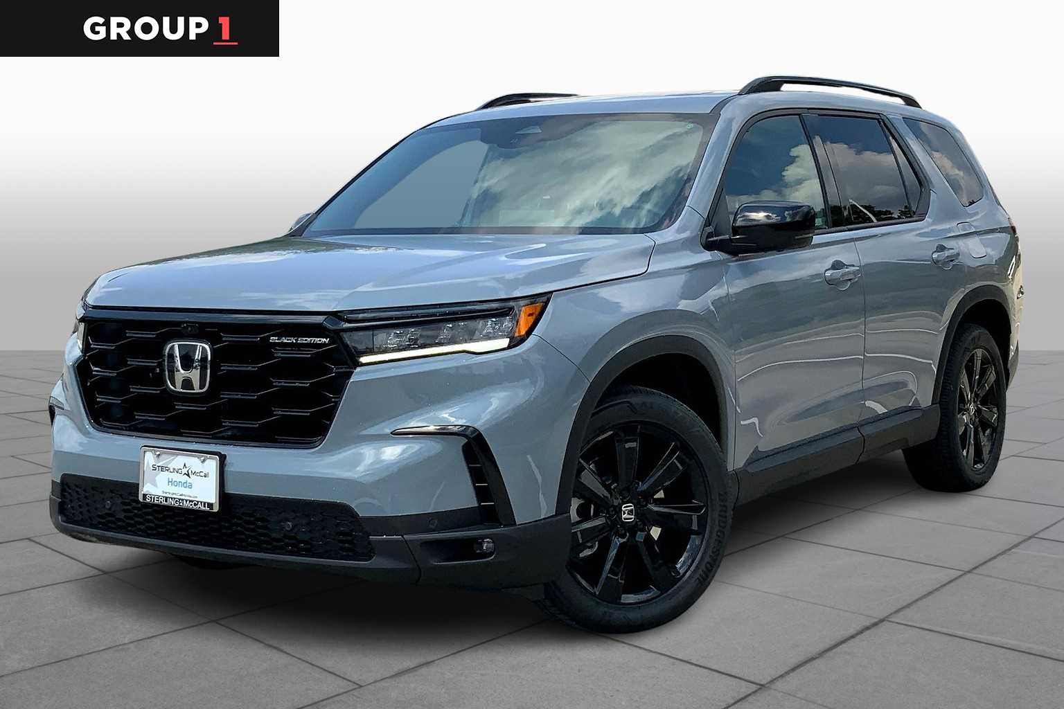 2025 Honda Pilot Black Edition's photo