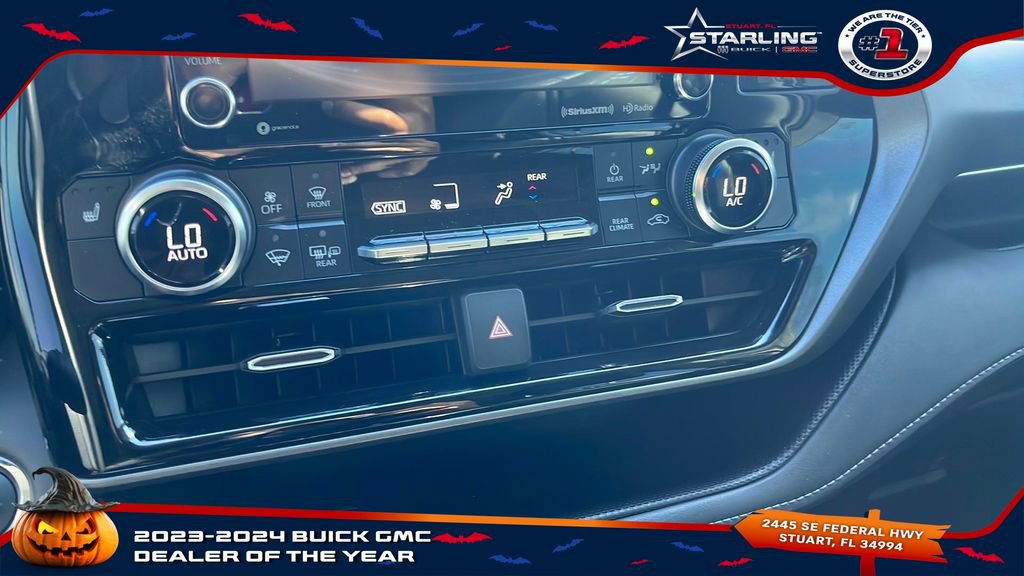 2022 Toyota Highlander XLE photo 25