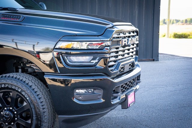 2025 Ram 2500 Big Horn photo 4