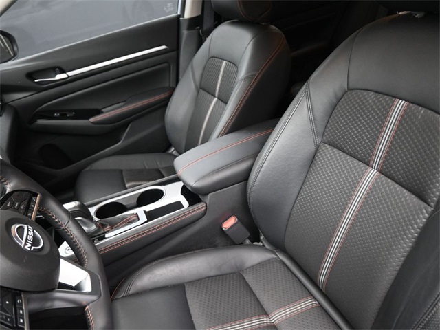 2024 Nissan Altima 2.5 SR photo 30