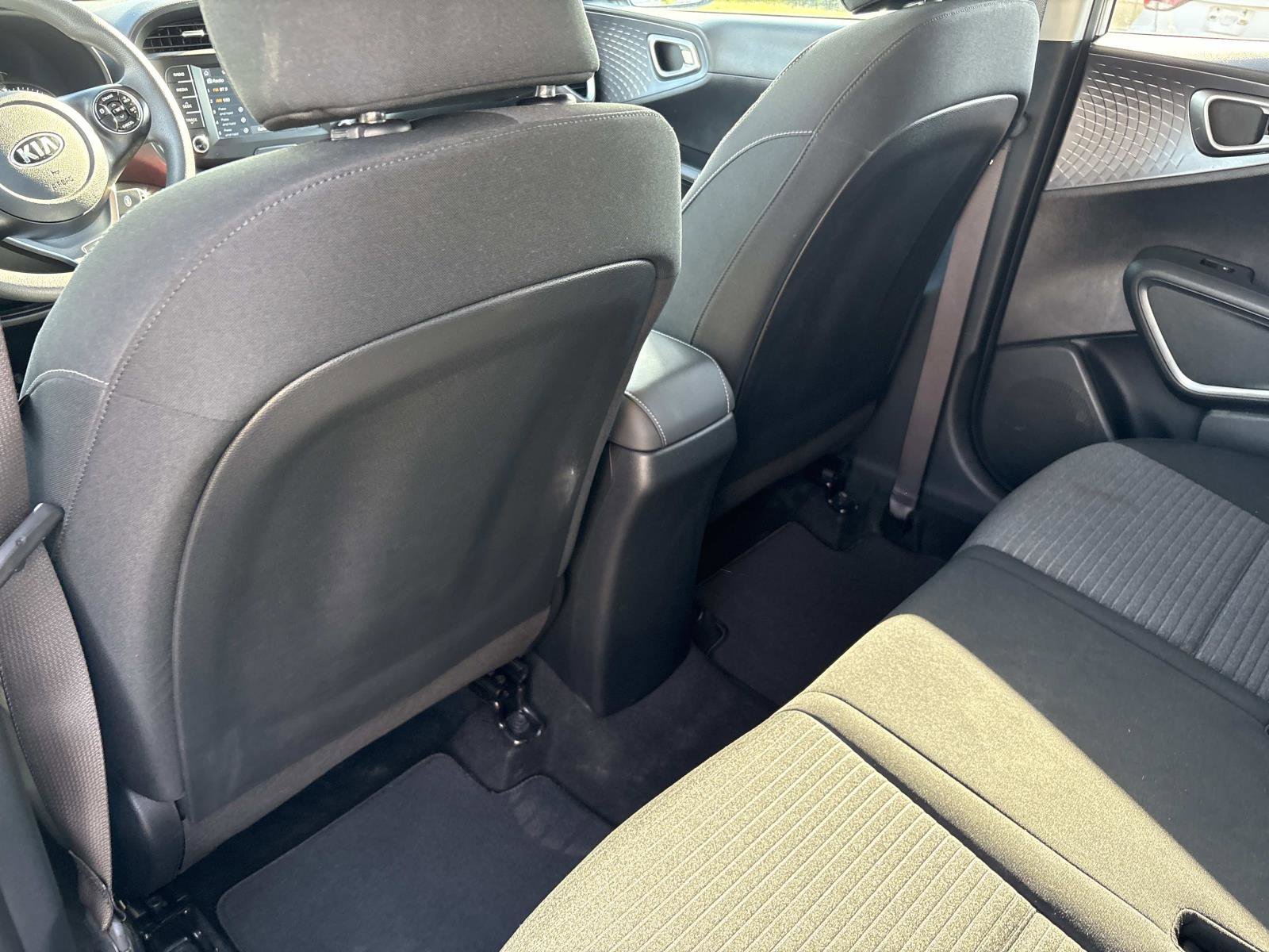 2021 Kia Soul S photo 17