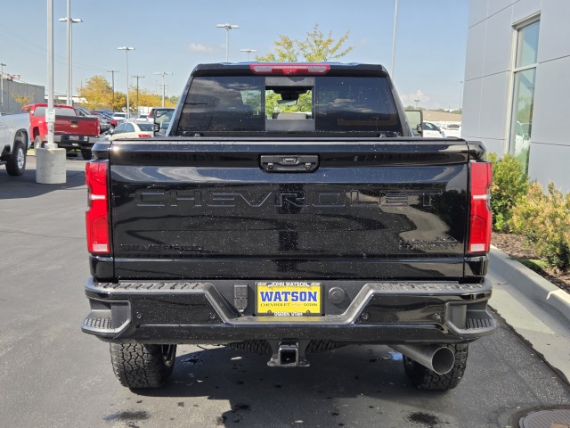 2026 Chevrolet Silverado 3500HD High Country photo 3