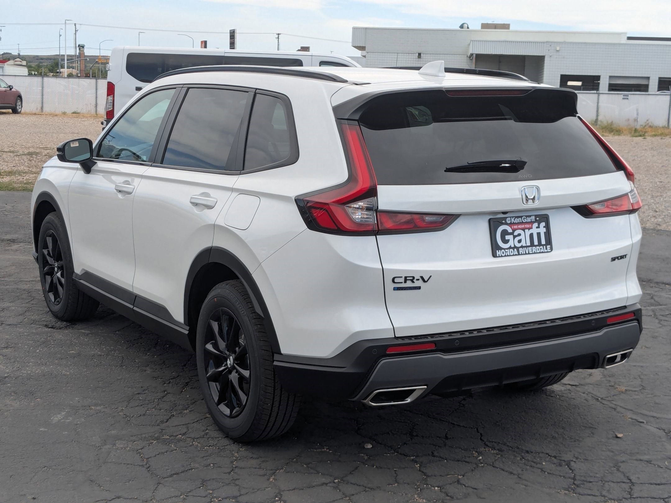 2026 Honda CR-V Hybrid Sport-L photo 2