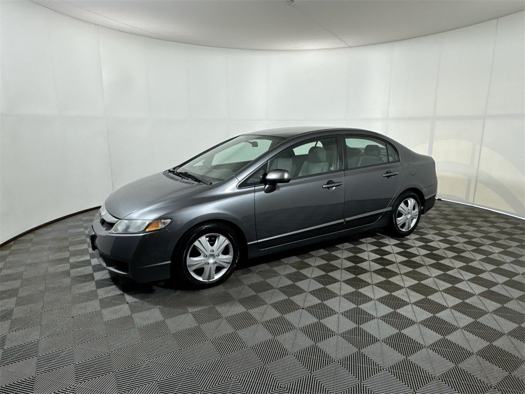 Used 2010 Honda Civic LX with VIN 19XFA1F5XAE071506 for sale in Eau Claire, WI