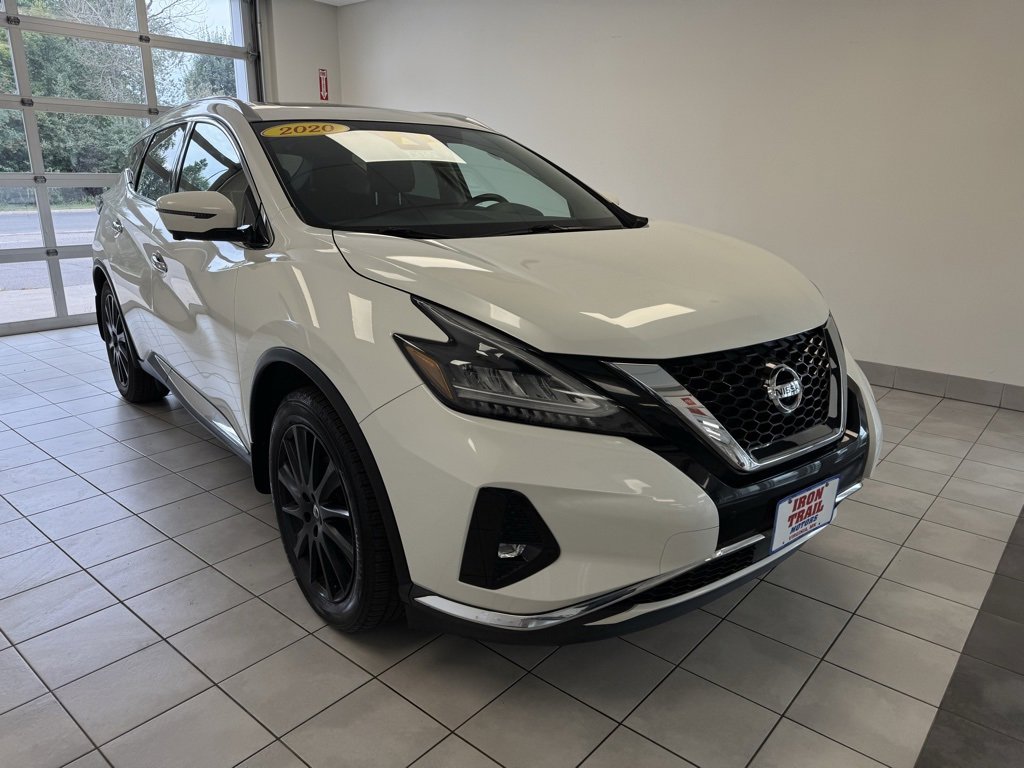 2020 Nissan Murano Platinum photo 2